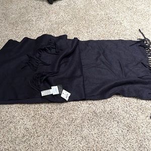 Men’s cashmere navy scarf